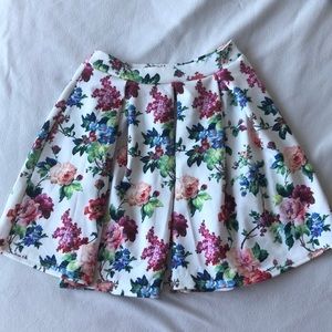 VIBRANT Floral Skirt
